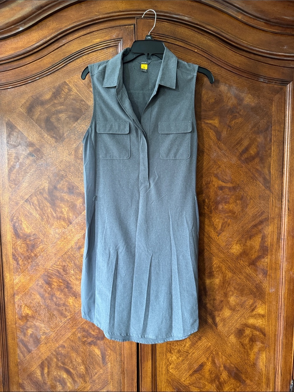 Eddie Bauer Women's Heather Gray Breathable Sleeveless Shirt Dress Size M